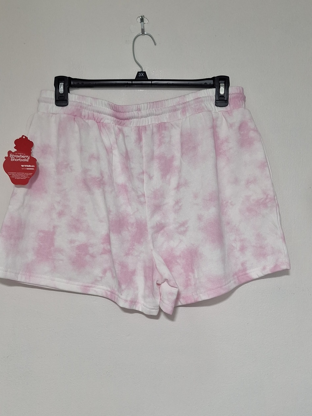 Strawberry Shortcake Pink and White Character Print Shorts - Picture 5 of 6